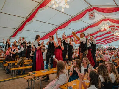 Jubiläumsfest 2025 Samstag - derPlotti | Matthäus Schröcker Bild 108